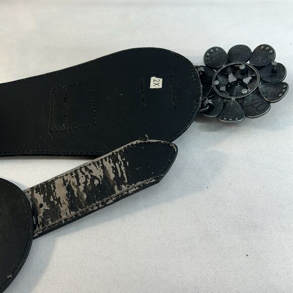 VINTAGE Black faux croc belt with giant rhinestones stretch back 42x3”/SZ 2X main image 8